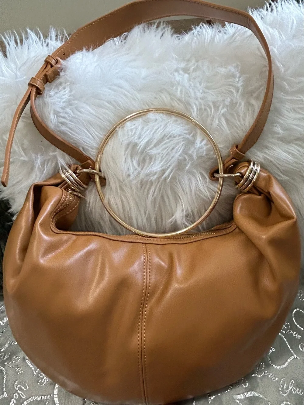 NWT Azura Modo Luxe Tan Leather Hobo  Crossbody Bag with Gold Ring Accent